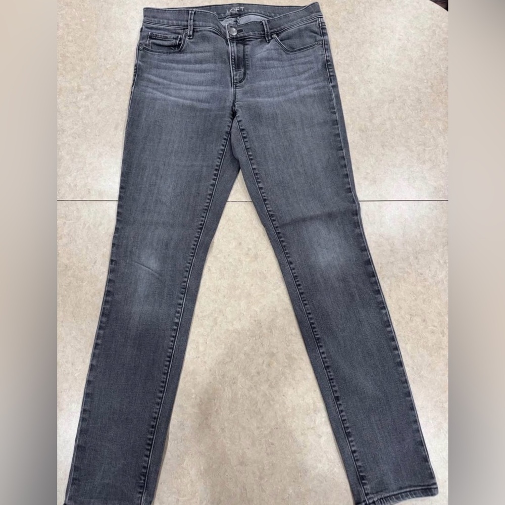 LOFT Women's Skinny Jeans in Charcoal